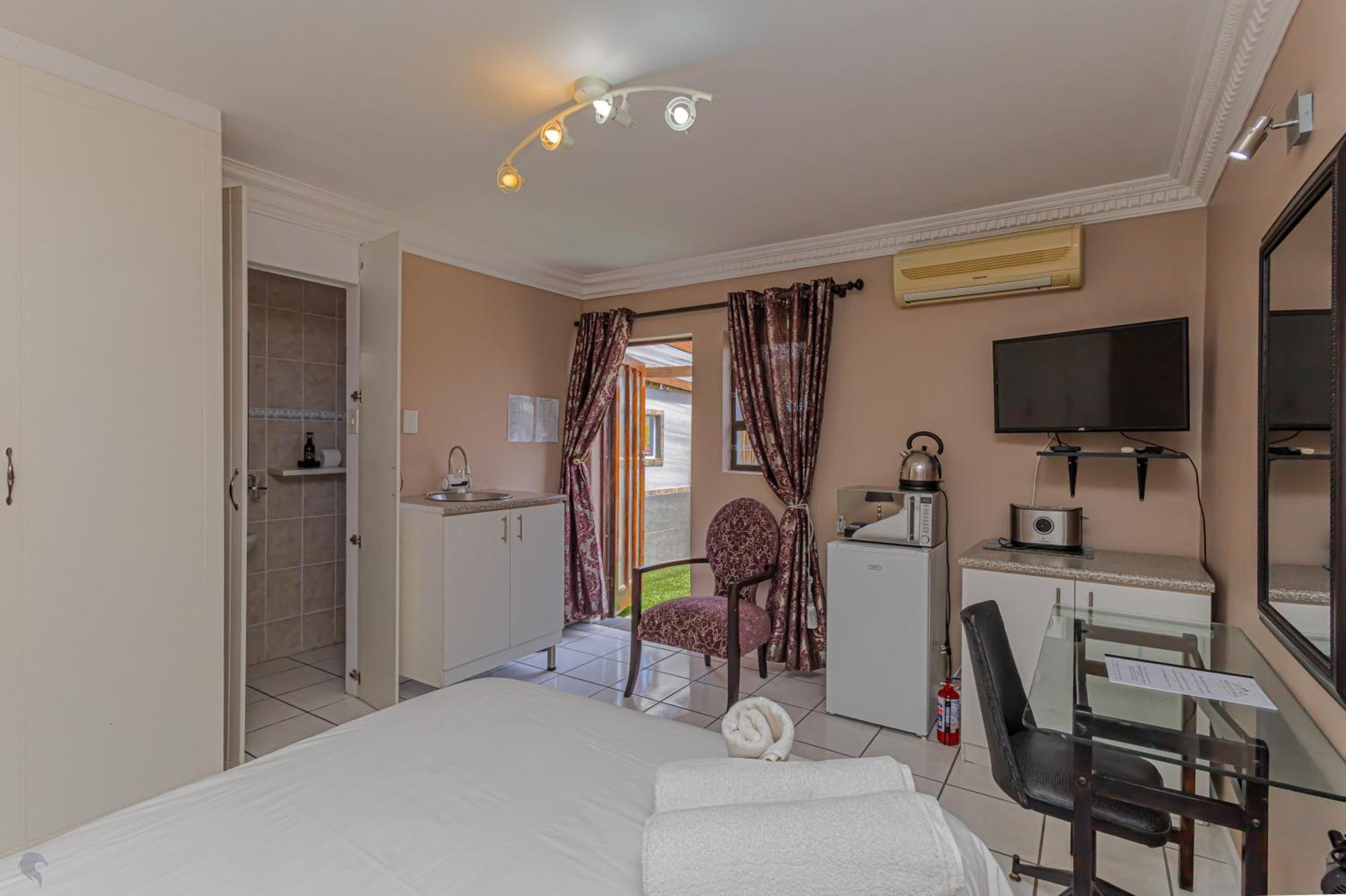 Holiday Guest House Langebaan Luaran gambar