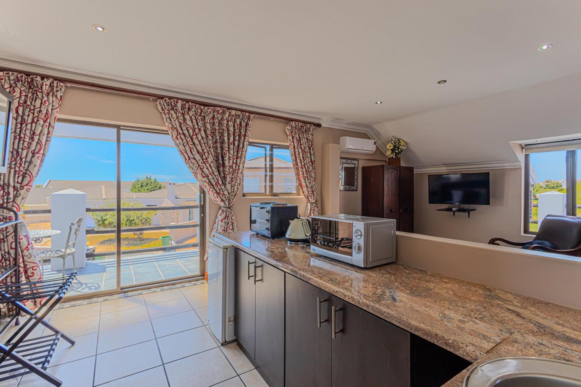 Holiday Guest House Langebaan Luaran gambar