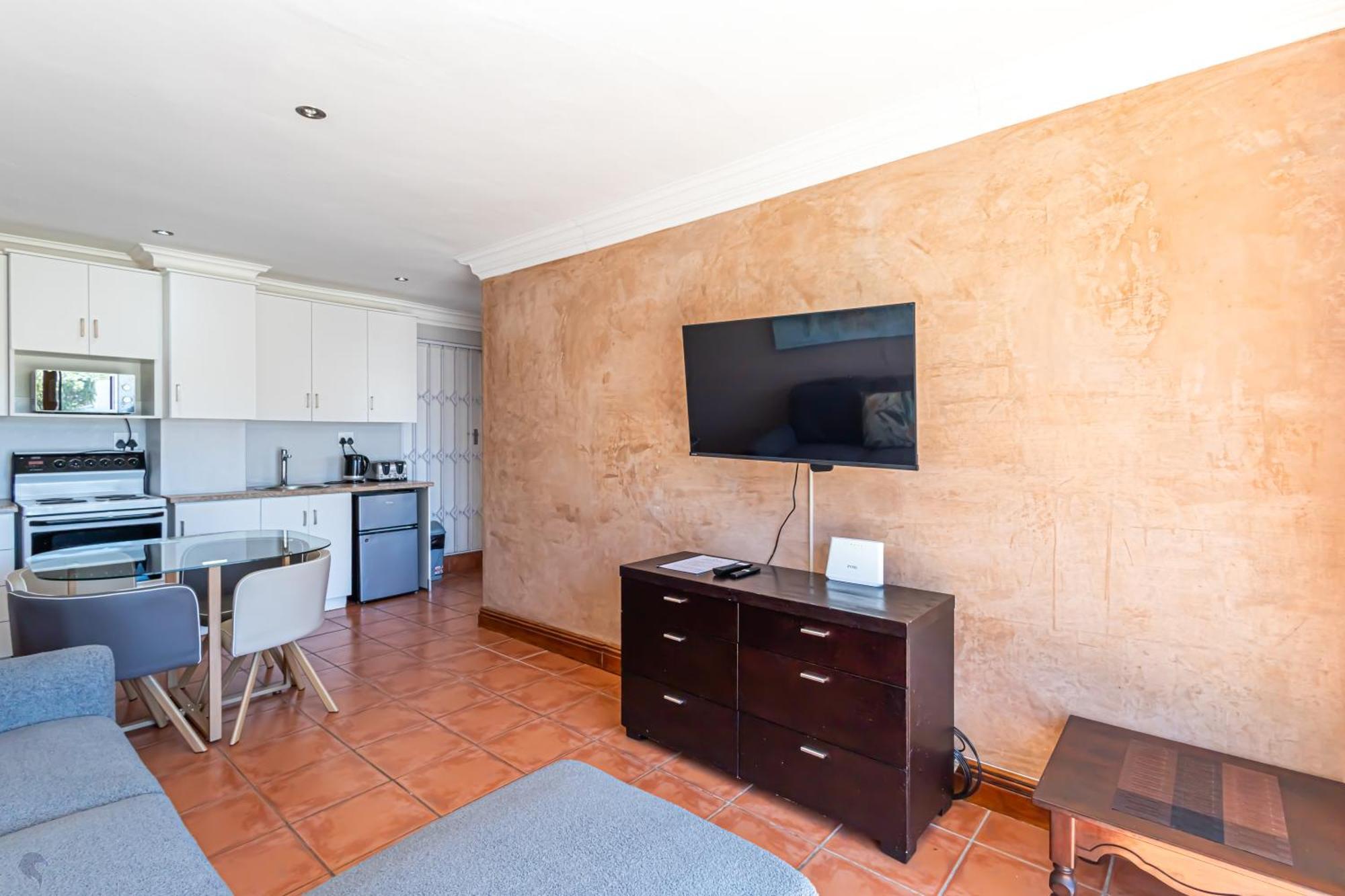 Holiday Guest House Langebaan Luaran gambar