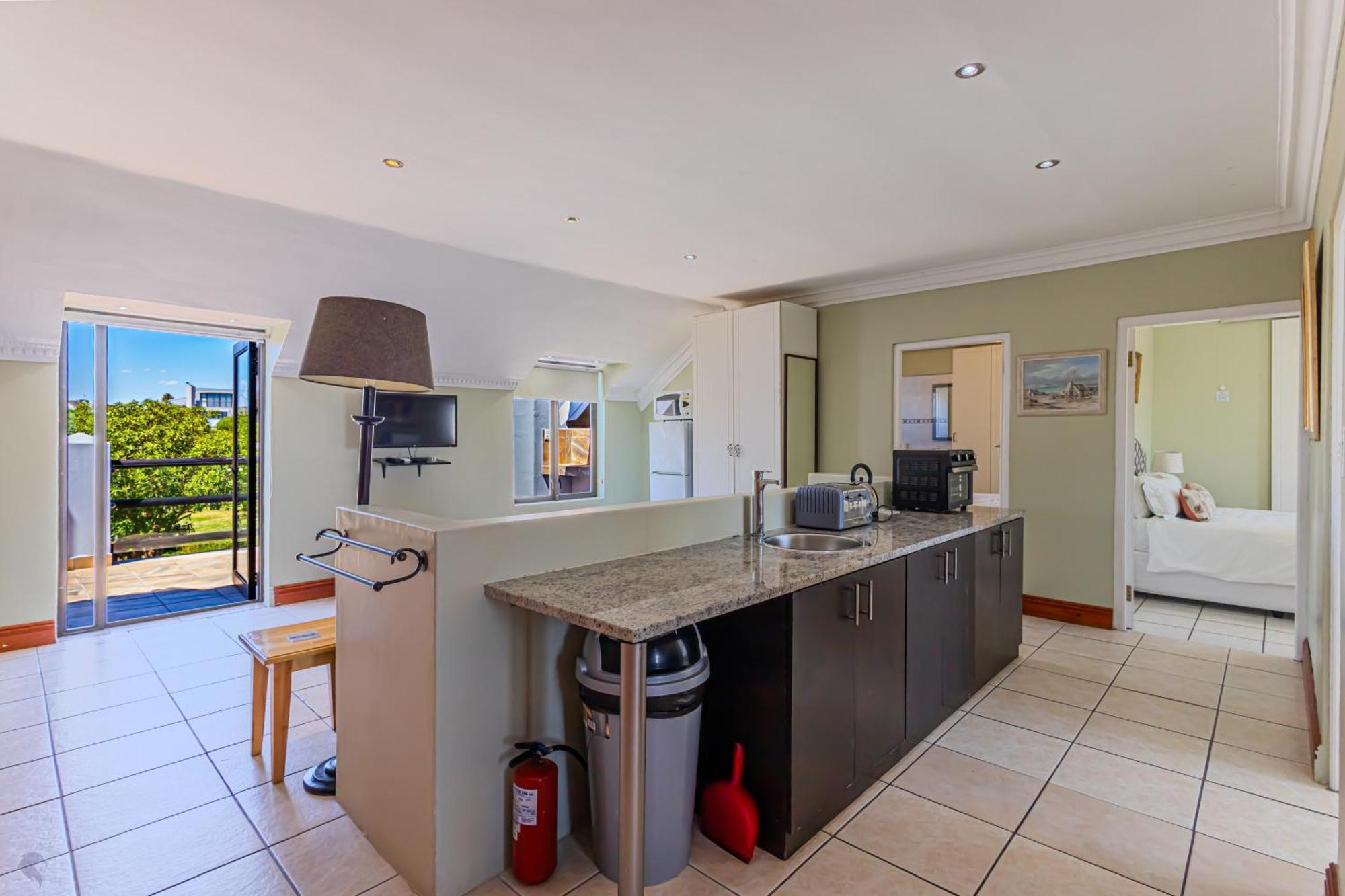 Holiday Guest House Langebaan Luaran gambar