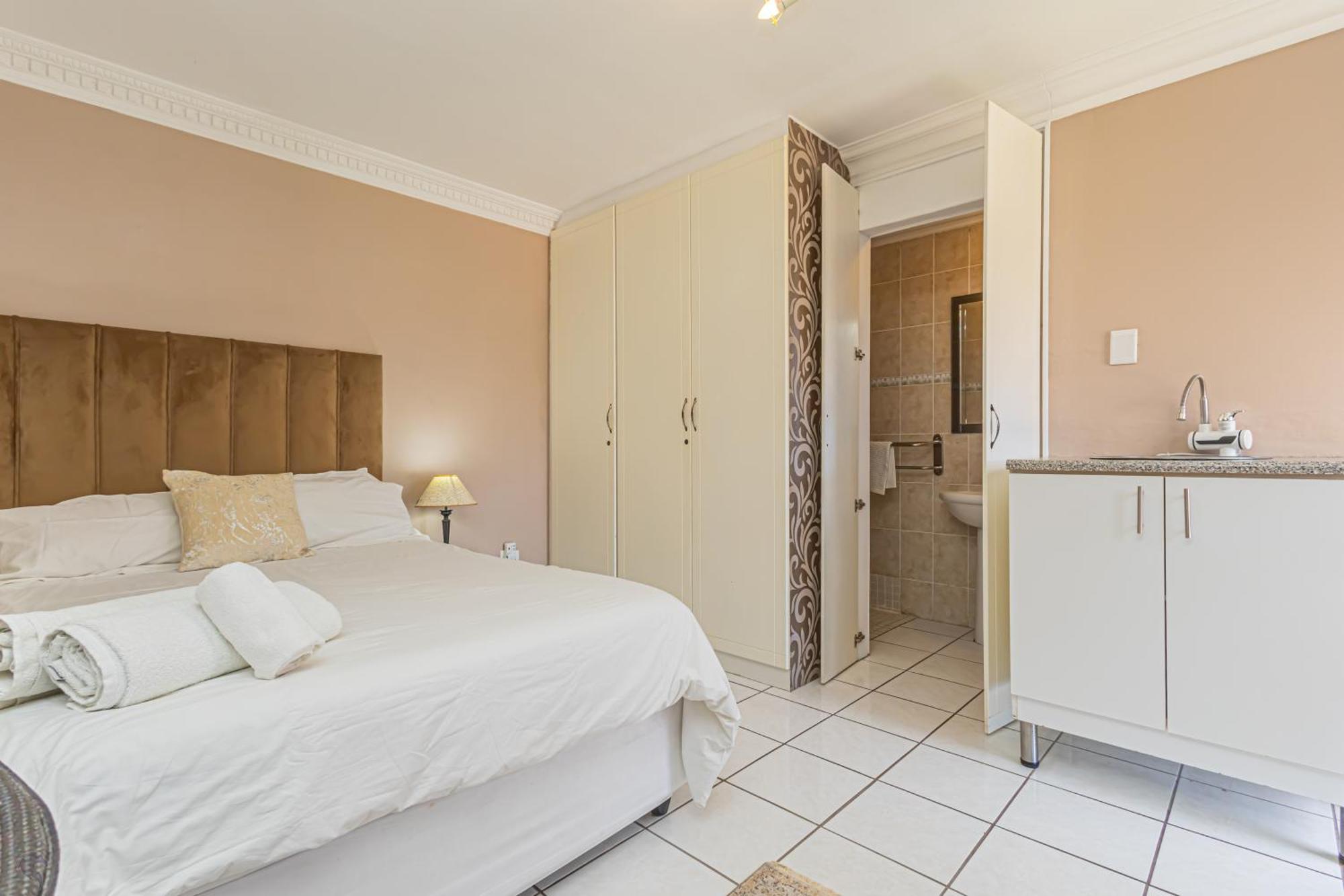 Holiday Guest House Langebaan Luaran gambar